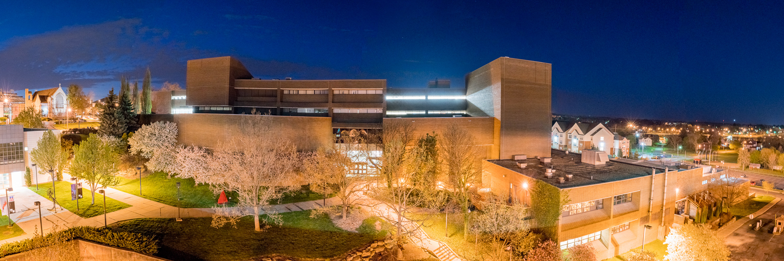 Cliffe college building picture