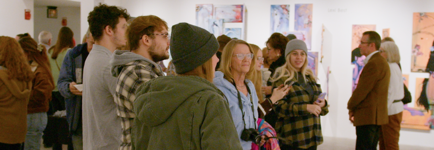 students at museum